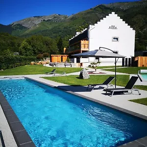 Apartment L'argalyde Esprit Pyrenees Wellness & Cycling France